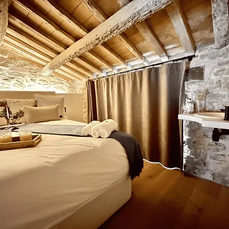 Torre Medieval De queralt & Appartamento Concabella